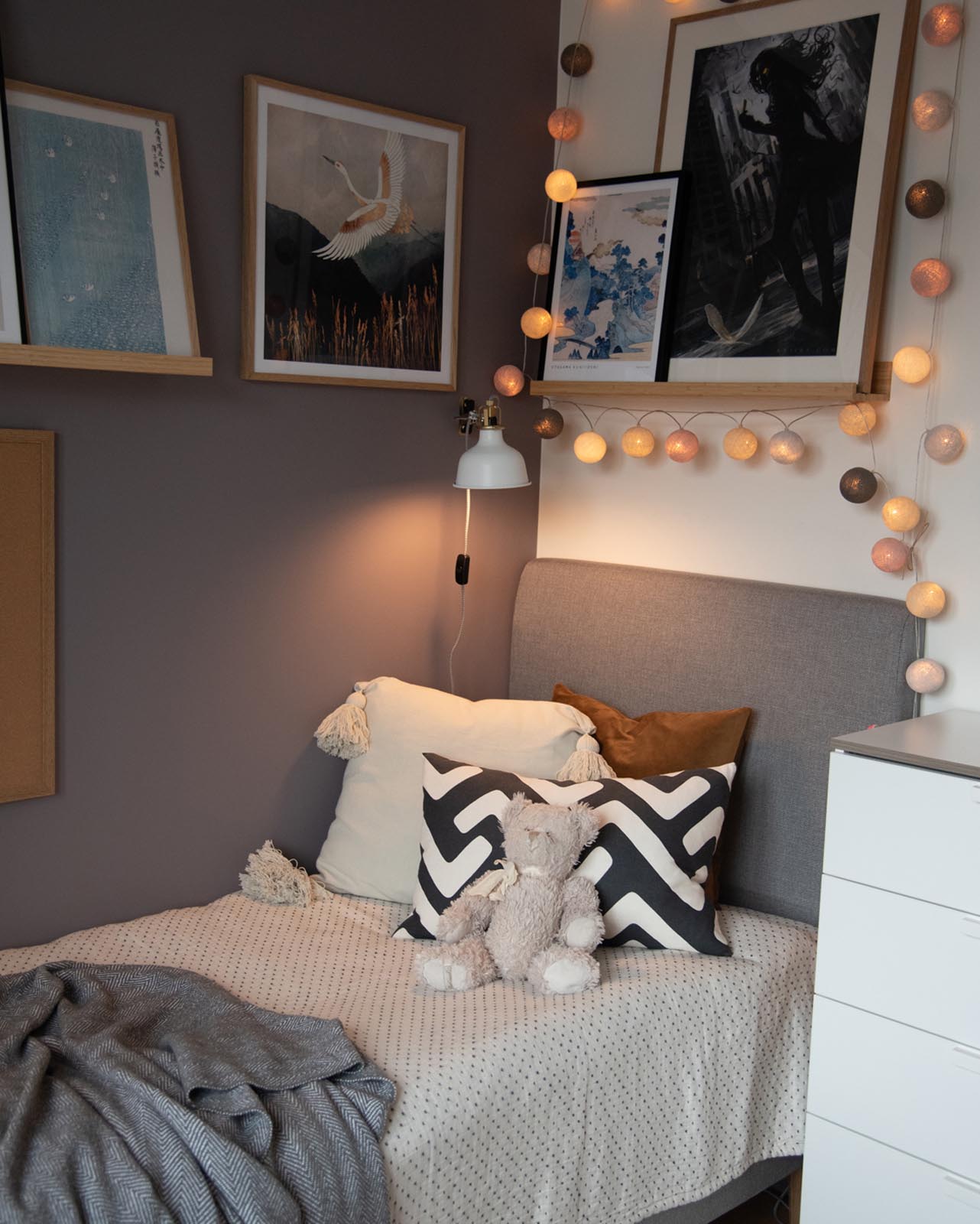 Girl's Bedroom